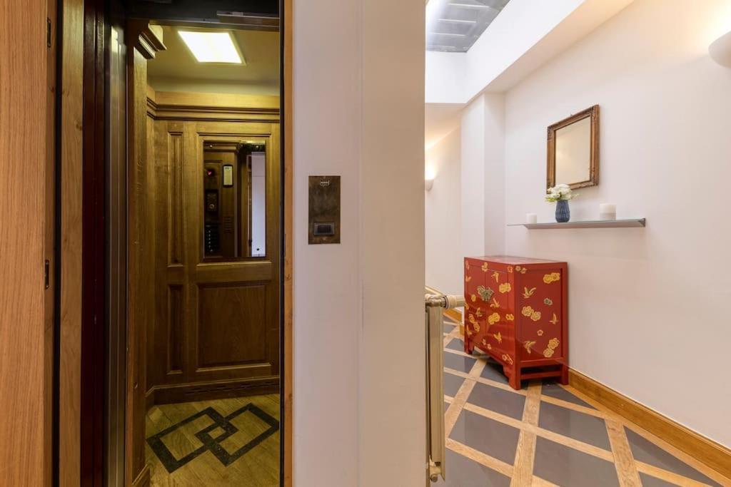 Chic Penthouse Grand-Place Брюссель Екстер'єр фото